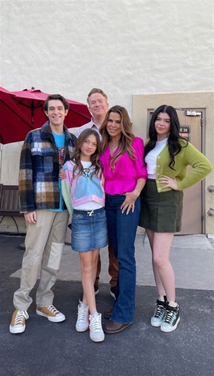 Addison Riecke Bio, Wiki, Age, Height, Boyfriend, Parents, Movies and Net Worth