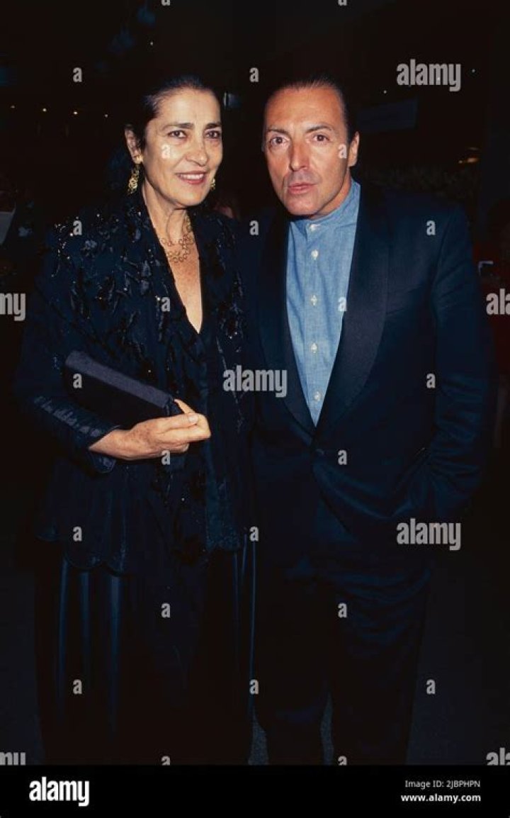 Armand Assante Partner: Who is Mara Venier?