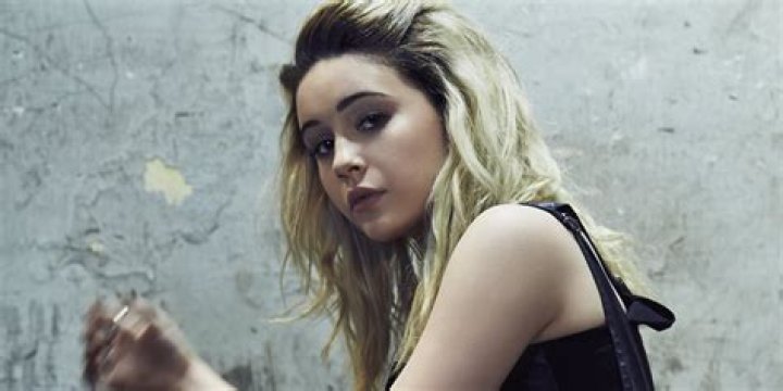 Bea Miller Net Worth