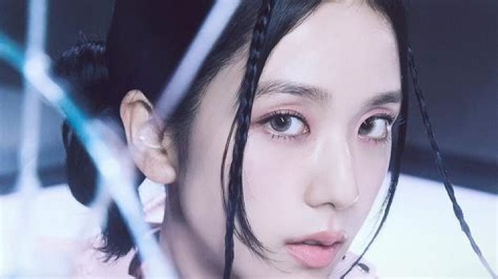 
BLACKPINK Jisoo launches her own YouTube Channel in celebration of her birthday 