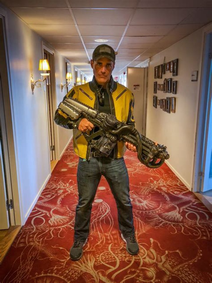 Brian Bloom Net Worth