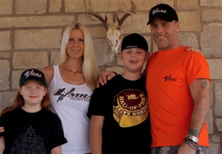 Cameron Kade Hickenbottom Bio, Wiki, Age, Height, Parents, Girlfriend, Career, and Net Worth