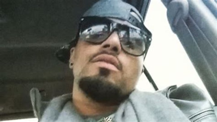 Damien Holland Net Worth