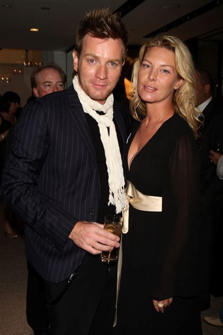 Deborah Kara Unger Net Worth