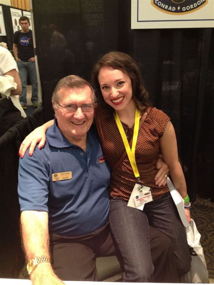 Does Amy Shira Teitel Have An Illness? Partner Age and Family Facts