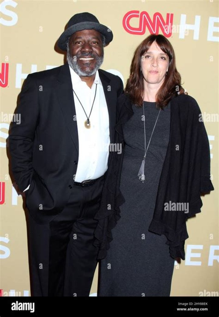 Frankie Faison Net Worth, Wife, Age, Brother, Family, Height, Bio