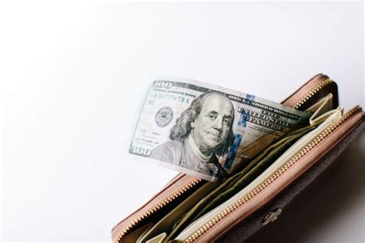 How Much Money Does Linda Lovelace Make? Latest Net Worth Income Salary