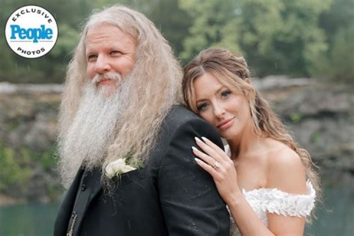 Jamey Johnson girlfriend: Is Jamey Johnson in a relationship?