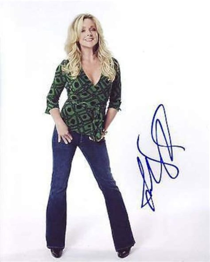 Jane Krakowski Height, Weight, Measurements, Bra Size, Shoe Size