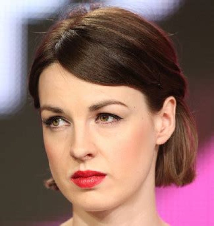 Jessica Raine Net Worth
