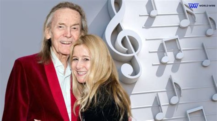 Jo Lehmann (Steve Hackett Wife) Wiki, Bio, Age, Height, Weight, Husband, Net Worth, Facts