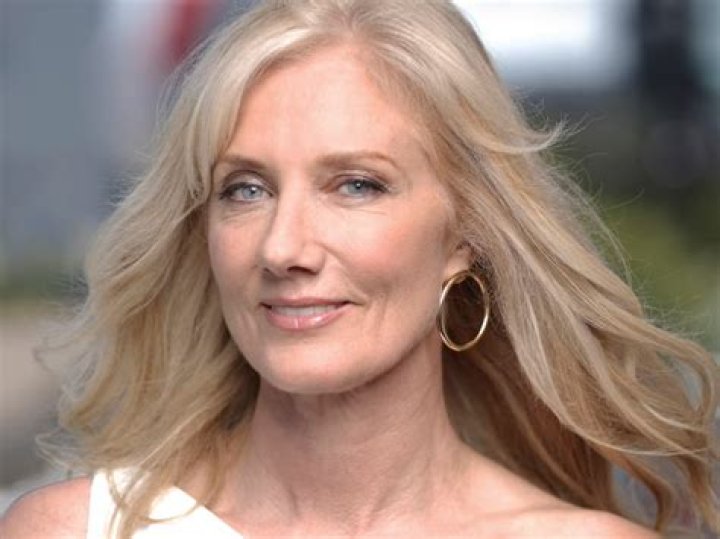 Joely Richardson Bio, Wiki, Age, Height, Husband, Movies, Actress and Net Worth
