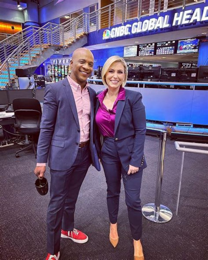 Karen Tso Bio, Wiki, Age, Height, Parents, Husband, Baby, Salary, CNBC, Net Worth