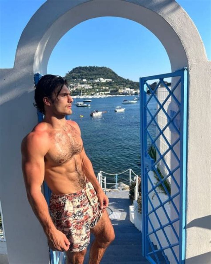 Kyle Thomas Height, Weight, Net Worth, Age, Wiki, Who, Instagram, Biography