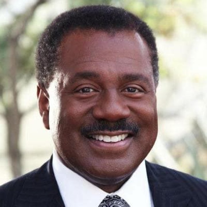 Marc Brown Net Worth