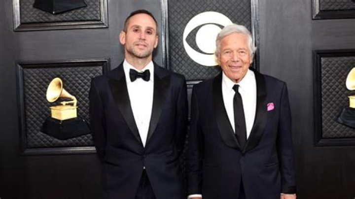 Michael Rubin Biography, Age, Net worth, Businessman, Wife, Fanatics, Helicopter, Penthouse, Philadelphia 76ers basketball team