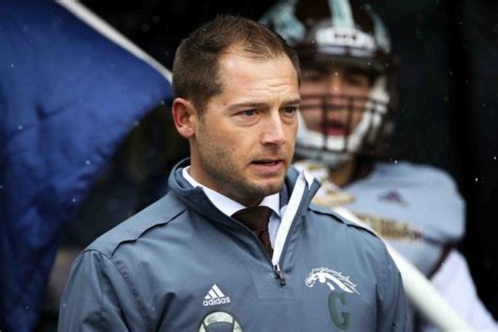 Pj Fleck Height, Weight, Net Worth, Age, Birthday, Wikipedia, Who, Nationality, Biography