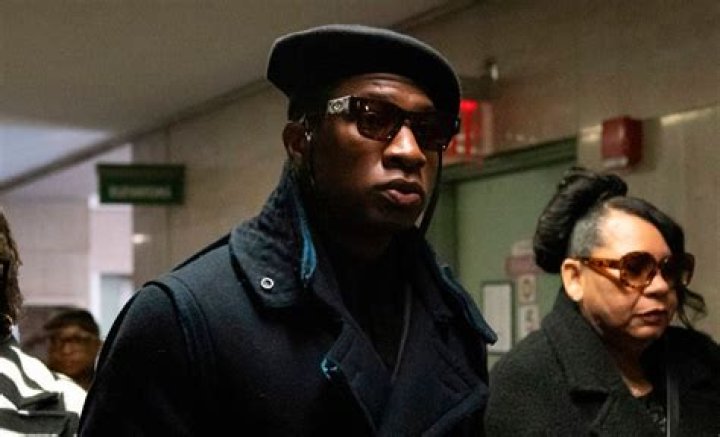 
R. Kelly Opts Not To Testify At His Federal Trial As Defense Attorneys Begin Presenting Their Case 