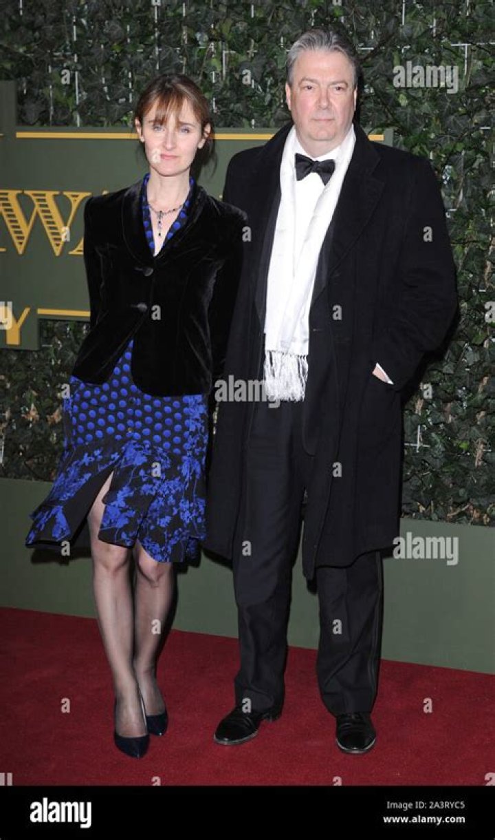 Roger Allam Is Married To His Wife Rebecca Saire, Meet Their Son William Allam