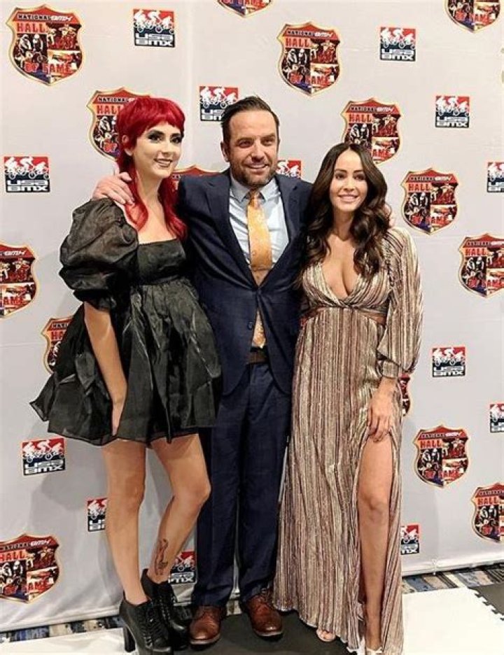 Roxanne Siordia ( TJ Lavin Wife) Wiki, Age, Height, Net Worth, Family