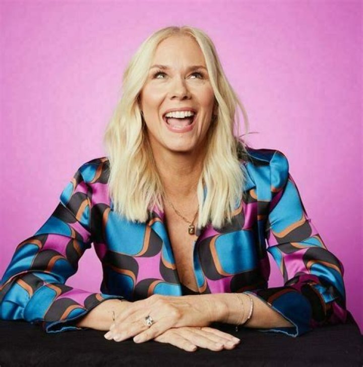 Sarah Morgan Net Worth