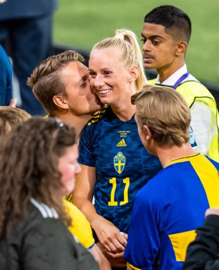 Stina Blackstenius Pojkvän Or Partner- Meet The Football Player On Instagram