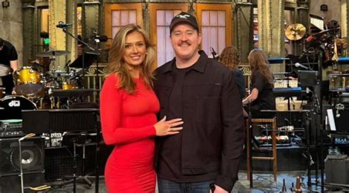 Unraveling The Mystery: Who Is Shane Gillis’ Girlfriend?