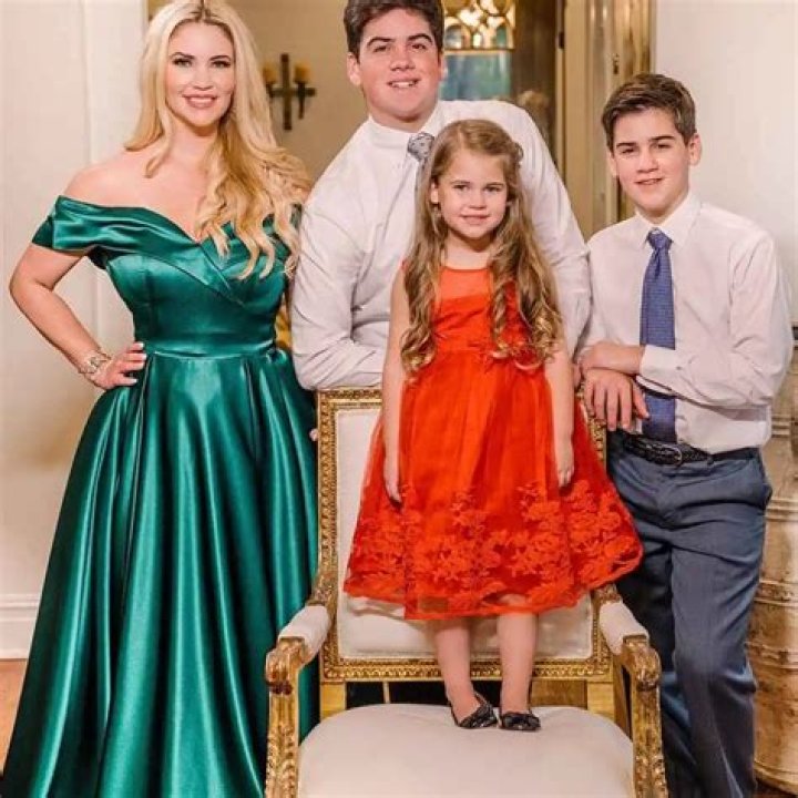 Unveiling The Enigma: Picture Of Tyrus' Wife