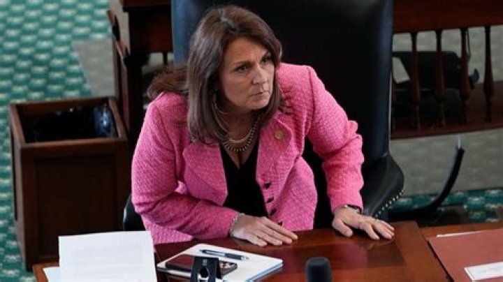 Unveiling The Mystery: Louise Paxton Age