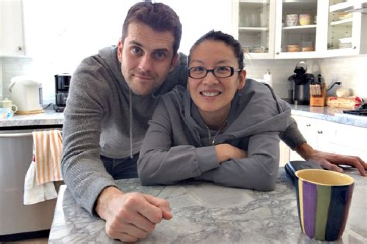 Who Is Elaine Lui’s Husband Jacek Szenowicz? 10 Facts To Know About