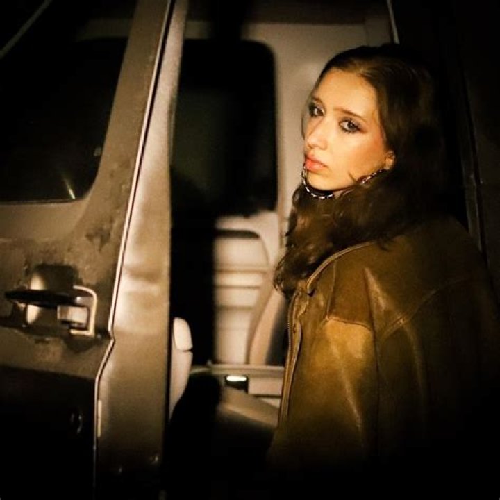 
“You Know I’m Your Dream Girl” – BBN Maria Says As She Shares New Stunning New Pictures Online 