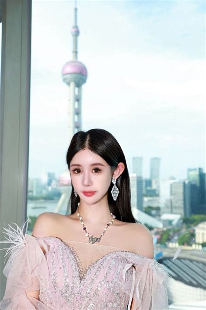 Zhou Chuna Height, Weight, Net Worth, Age, Birthday, Wikipedia, Who, Nationality, Biography