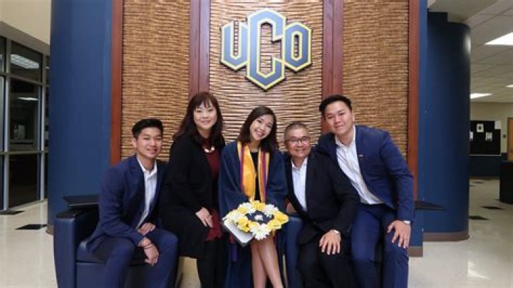 Zhou Qi Age, Wiki, Biography, Wife, Children, Salary, Net Worth, Parents